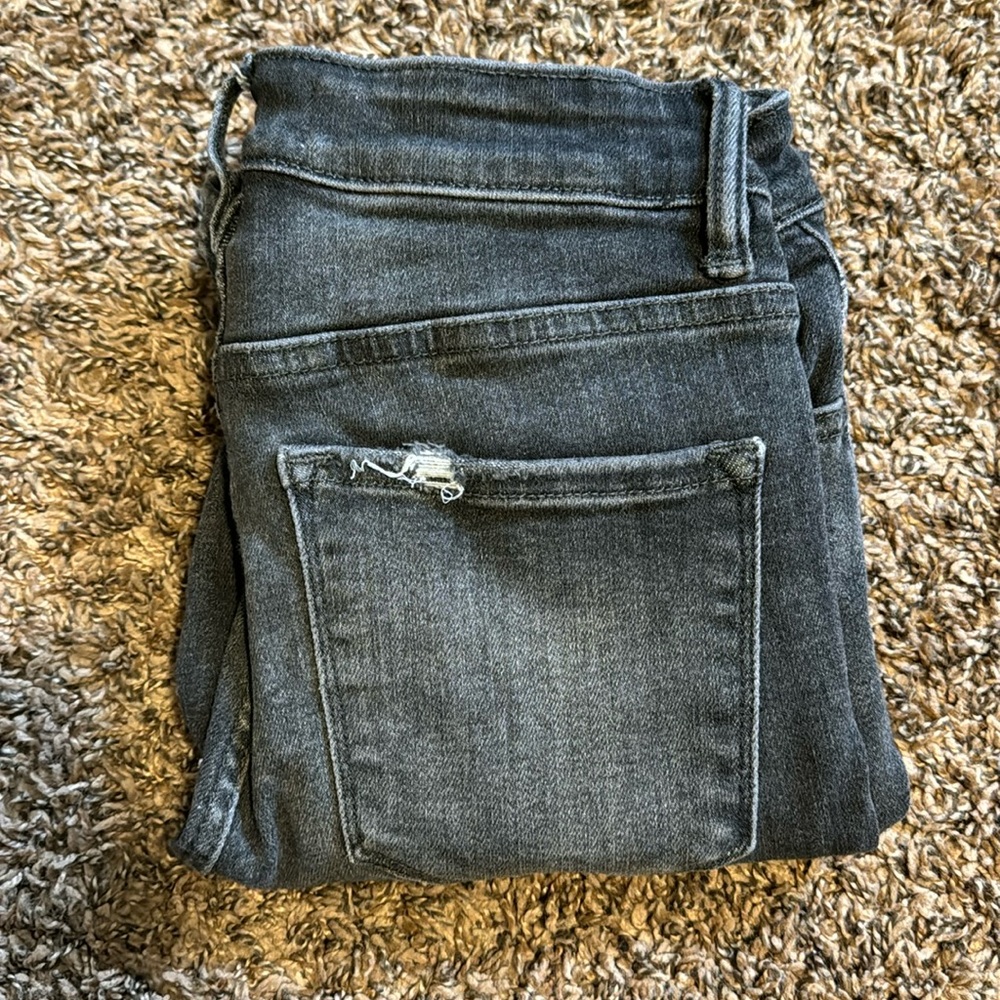 Size 26 Vervet Jeans!